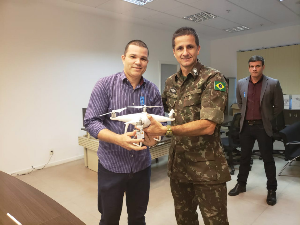 drone1.jpg