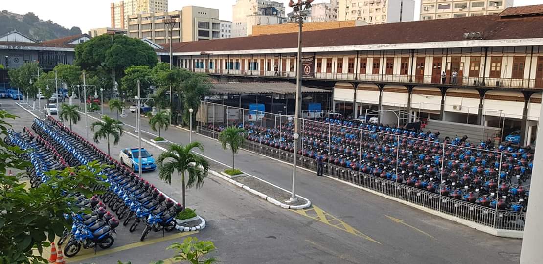 MOTO PMERJ.jpg