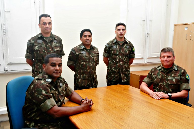 Militares de fora do Rio participam da Intervenção Federal Militares de fora do Rio participam da Intervenção Federal